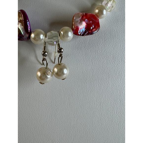 Vintage pearl, glass and crystal necklace with earrings. 20” + 3” ext. - Picture 4 of 6